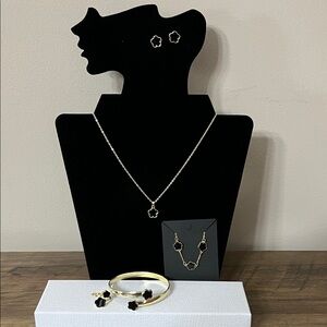 Fashion Jewelry Black and Gold color 4 piece Jewelry Set